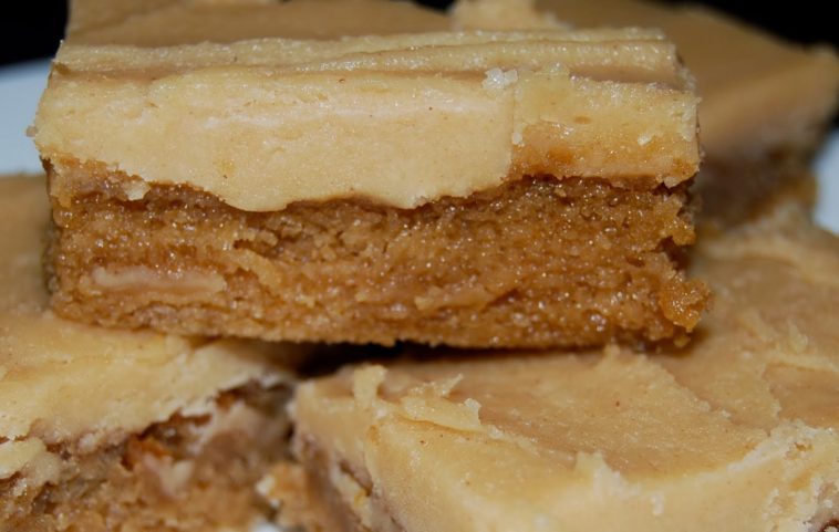 Peanut Butter Texas Sheet Cake - RecipeBoy