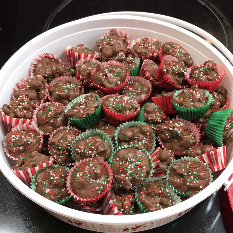 Perfect Crockpot Christmas Candy