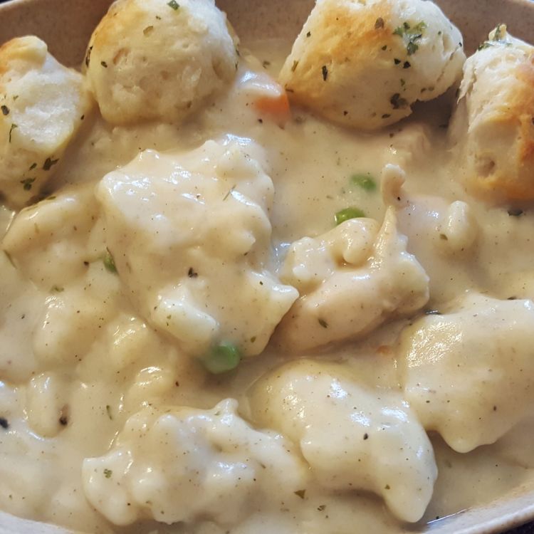 Crockpot Chicken and Dumplings