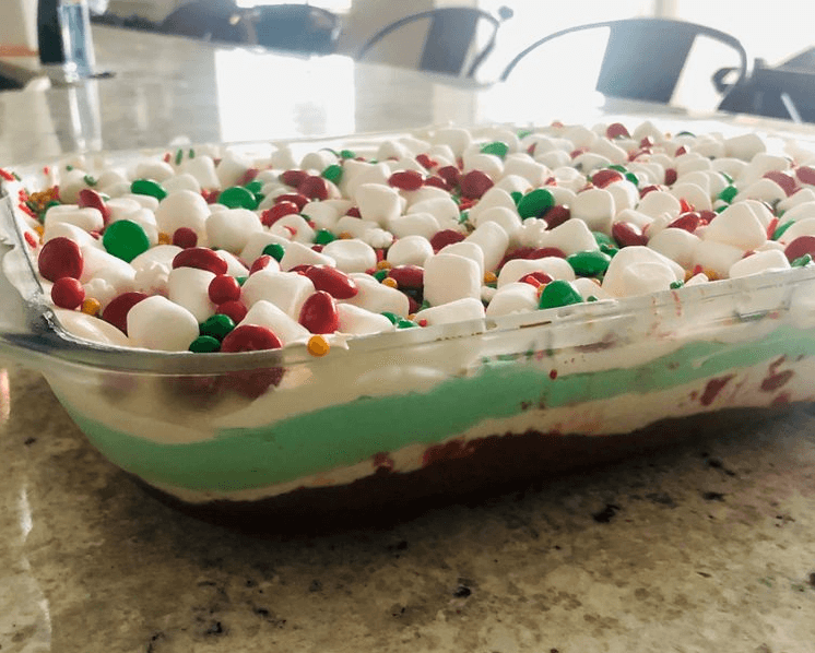 Christmas Lasagna Dessert