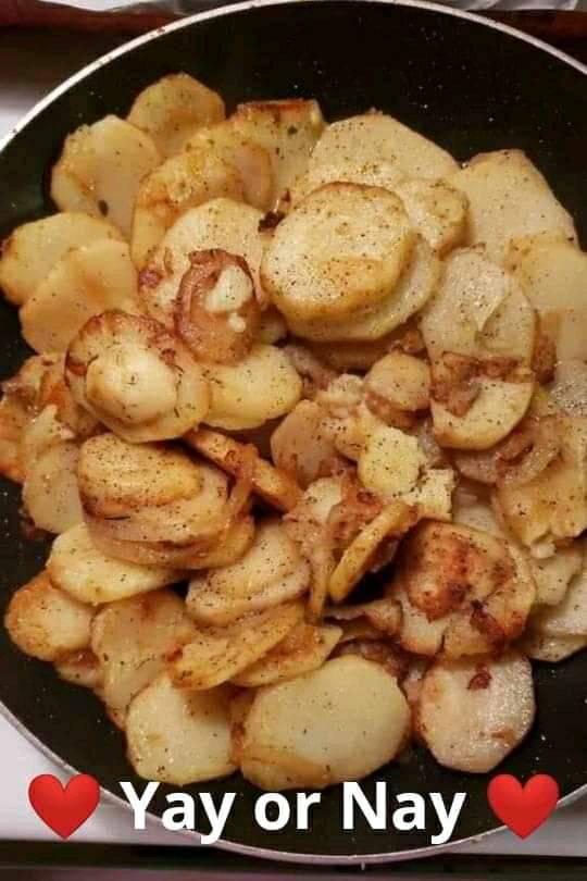 FRIED POTATOES AND ONIONS