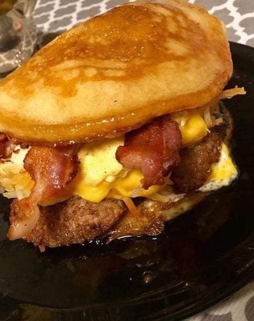 https://justcookwell.com/wp-content/uploads/2021/06/xHomemade-McDonalds-McGriddles.jpg.pagespeed.ic_.nT44ts5S4z.jpg