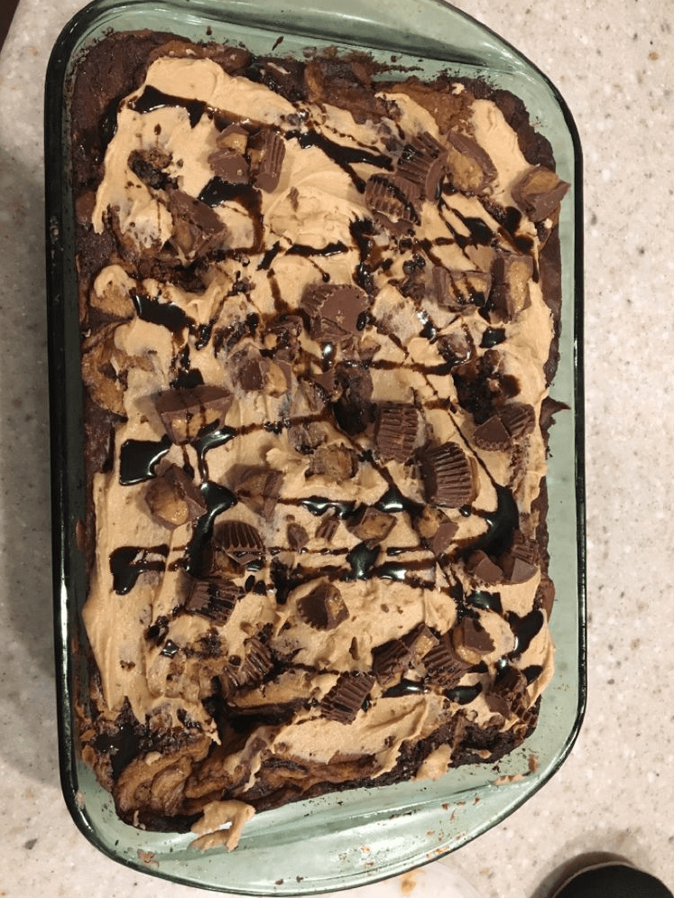 Reese's Peanut Butter Cup Earthquake Cake