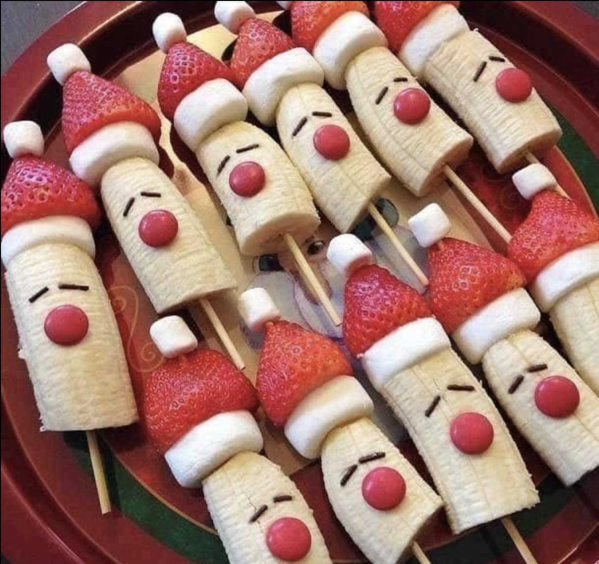 https://justcookwell.com/wp-content/uploads/2021/12/BANANA-SANTA-SKEWERS.jpeg